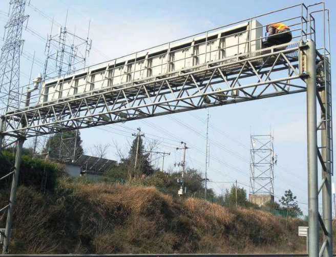 ��ͨ��ܸ˼�����