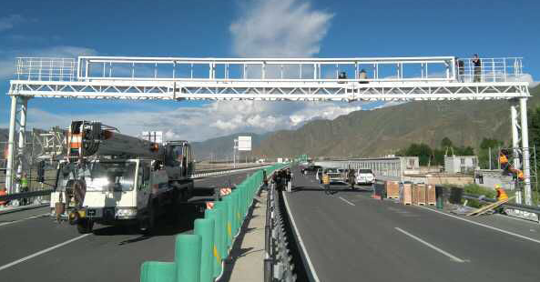 ��ͨһ����ʽ�źŵƸ˼�